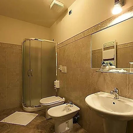 فندق Plestina Ristorante Pizzeria 3*